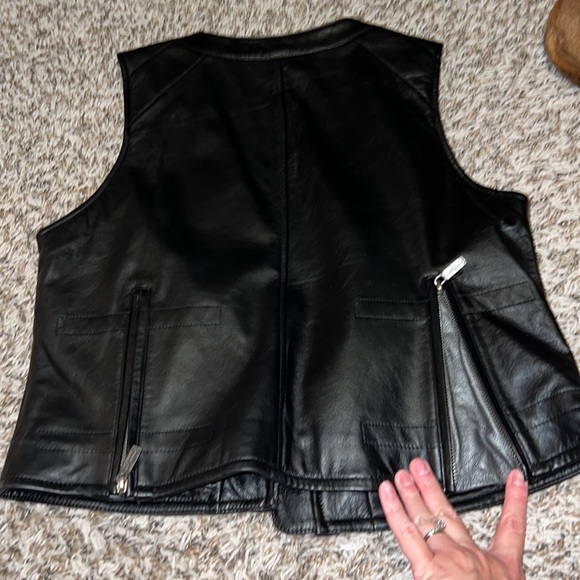 Leather Harley Davidson Vest - Picture 4 of 5